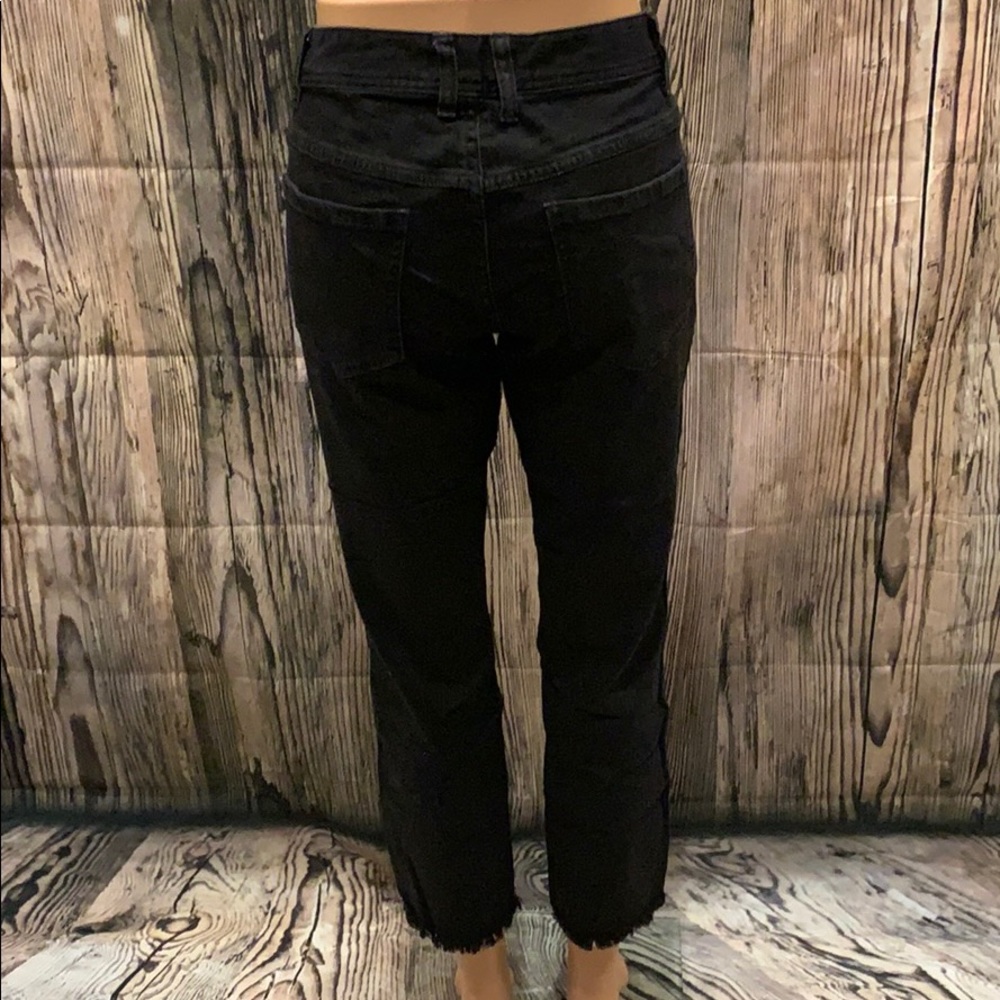 ❤️✨2XHP✨NWT FREE PEOPLE BLACK DESTROYED CROP JEAN - Picture 9 of 10